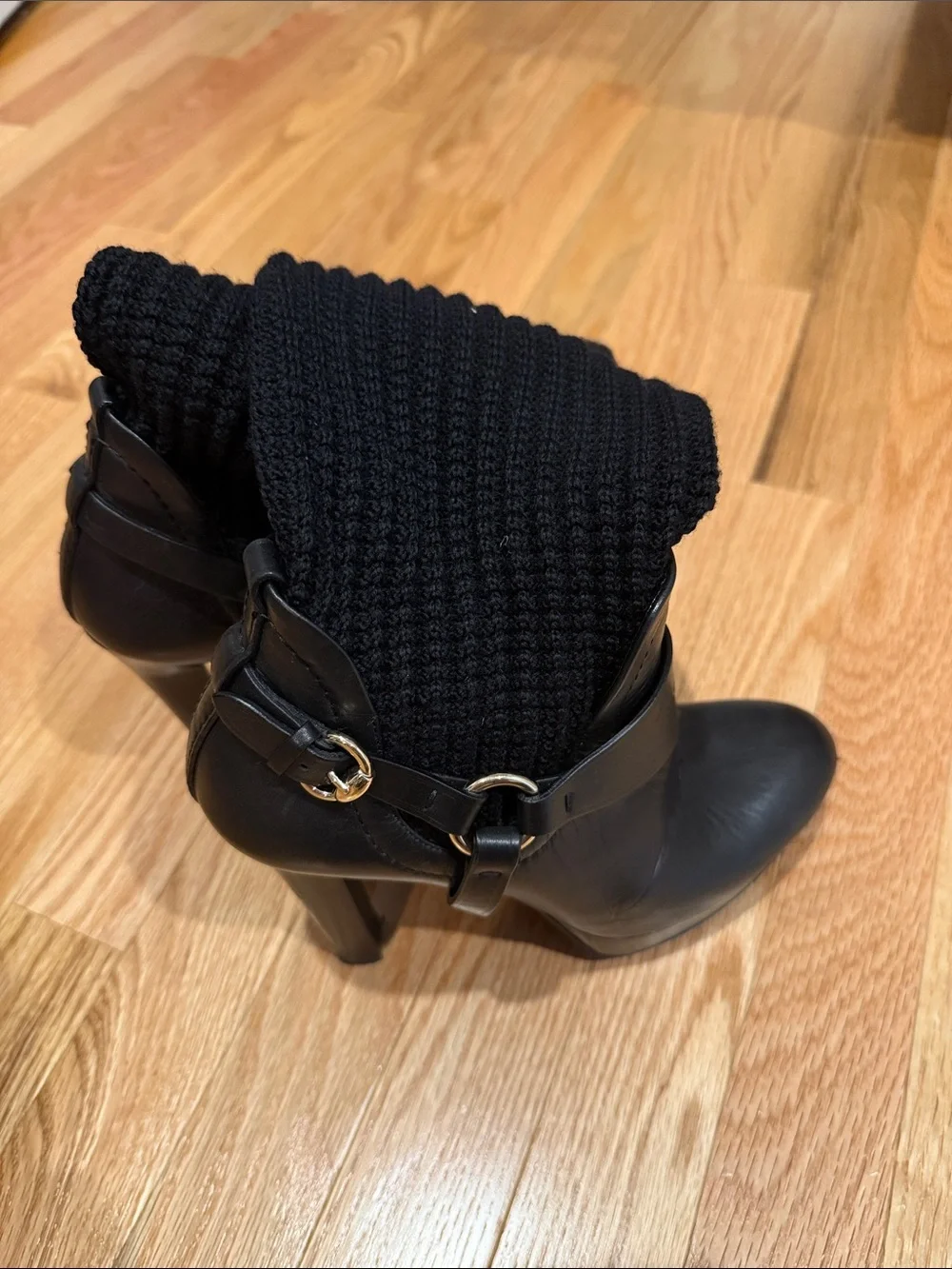 Gucci Black Leather Ankle Booties with Knit Cuff
